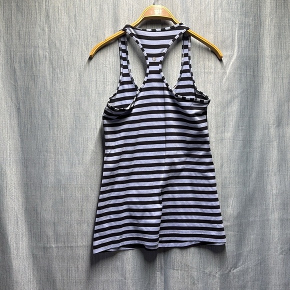Lululemon razor back Striped Sleeveless Fitted Tank Top - Picture 7 of 8